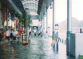 2000年9月10日暴雨灾害照片